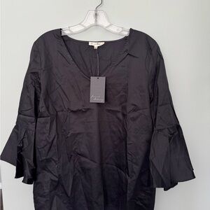 Black Women's Bell Sleeved Top by Jane and Delaney sz L